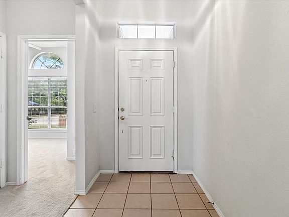 4th image of 3711 Palmetto Ct