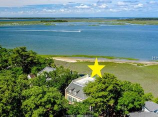 102 Crosstree Dr N, Hilton Head Island, SC 29926