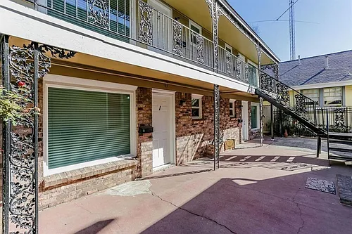 808 1/2 W Main St #1 Photo 1
