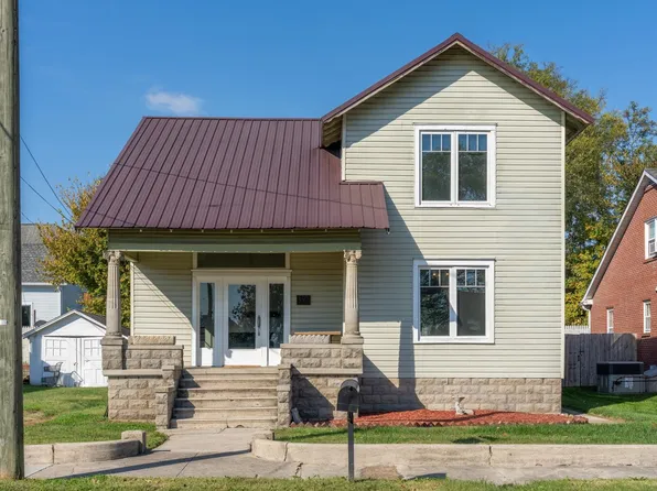 409 N Oak St, Springfield, TN 37172