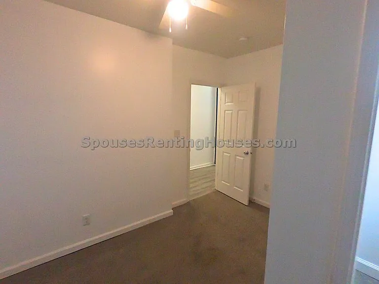 3706 N Kenwood Ave — Photo 9
