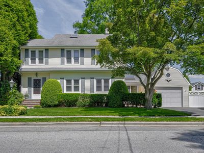 23 South Sixth Street, Locust Valley, NY, 11560