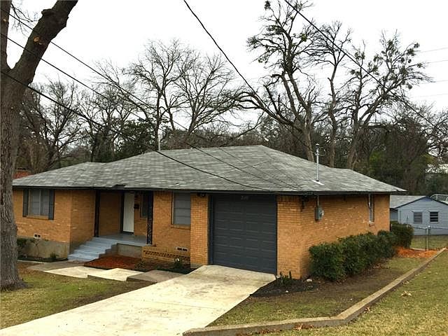 1st image of 2608 Southwood Dr