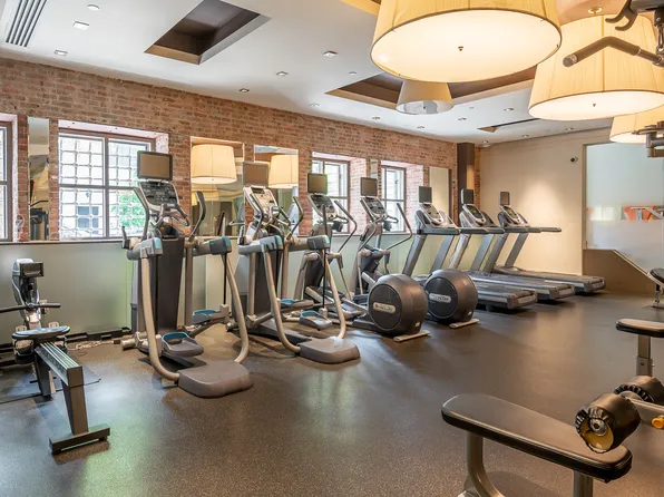 2-17 51st Avenue image 8 of 13