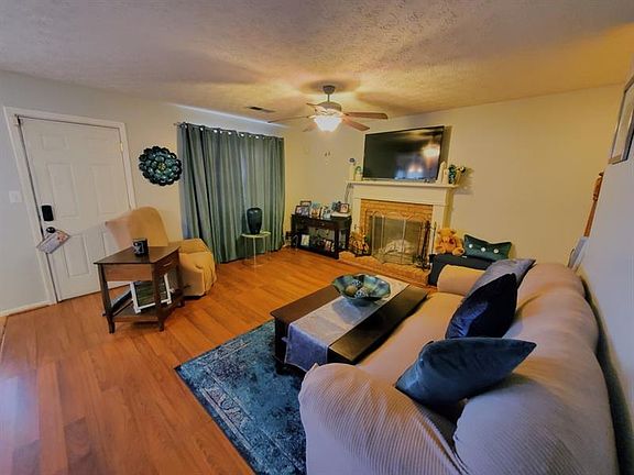 5th image of 2539 Meadow Brooke Ct