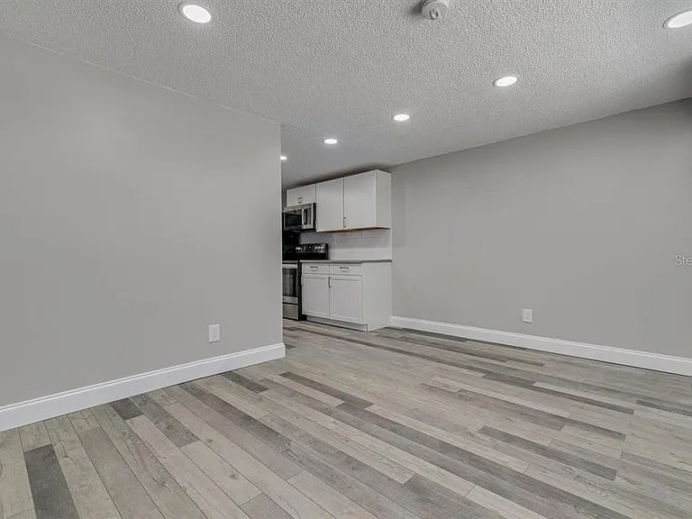 13496 W Rena Dr — Photo 12