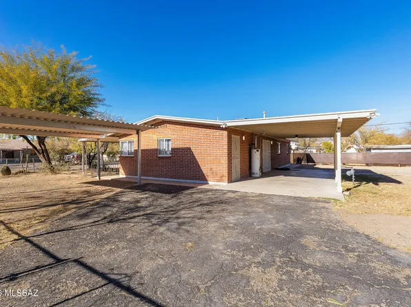 1941 S Cloverland Ave, Tucson, AZ 85711
