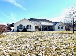 6321 Boulder Dr, Flushing, MI 48433