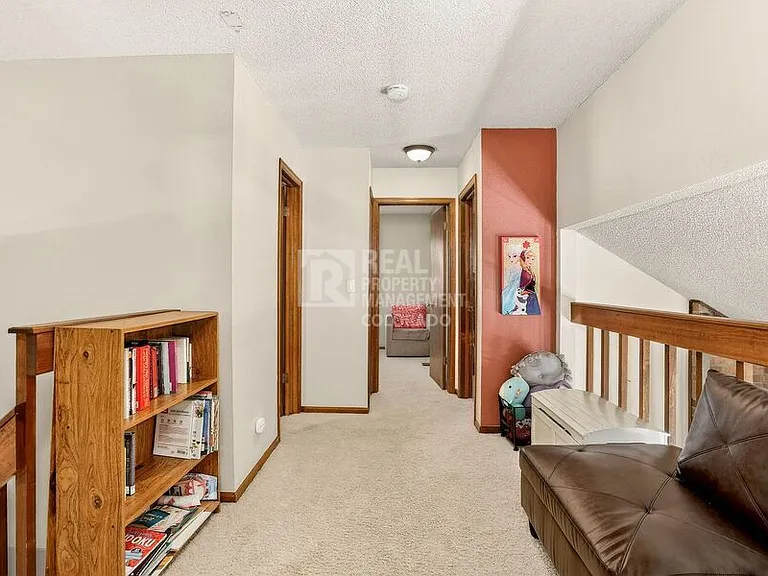 11185 E Linvale Dr — Photo 10