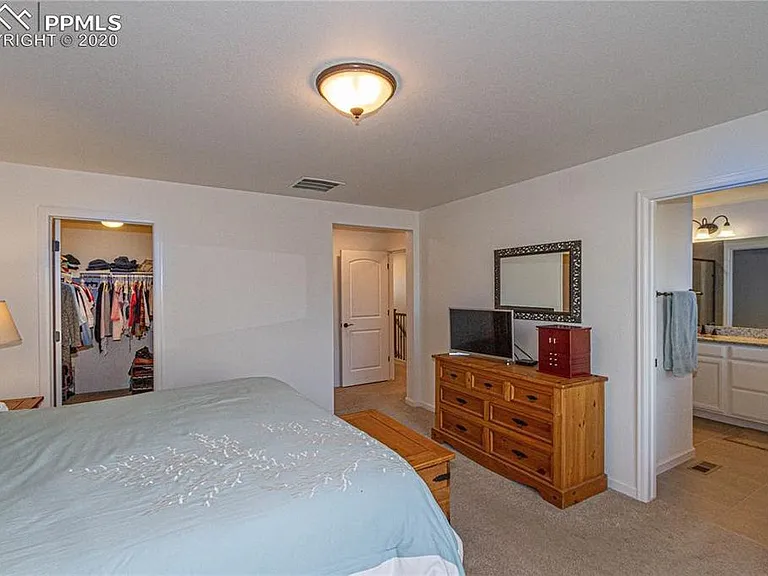 859 Marine Corps Dr — Photo 14