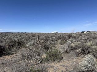 Glitter Ln, Christmas Valley, OR 97641