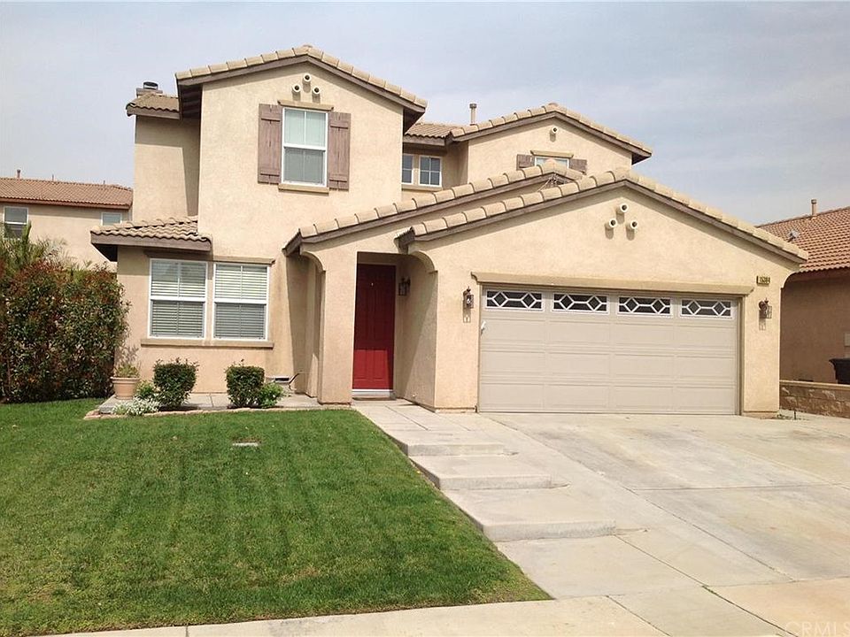1st image of 15384 Scarlet Oak Ln