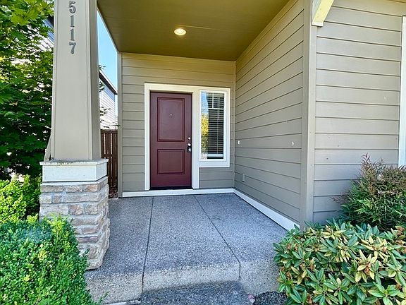 2nd image of 5117 SE Redberry Pl
