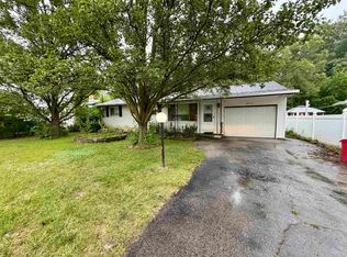 1871 Joy Rd, Saginaw, MI 48601