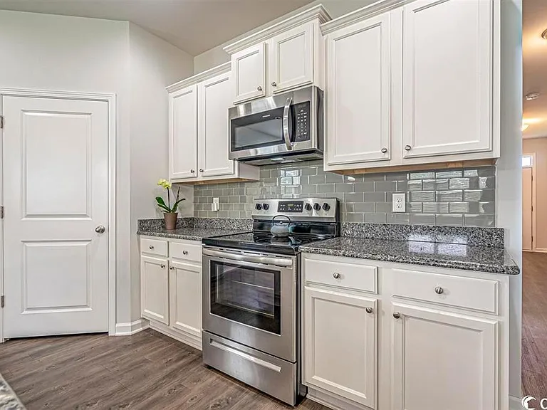 161 Mountain Ash Ln — Photo 5