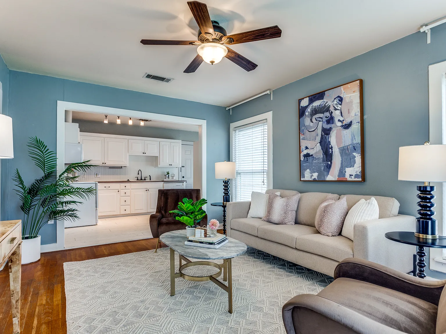 2 bed, 1065 sqft, $1,750 — Photo 3