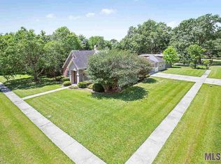 5493 Knight Dr, Zachary, LA 70791