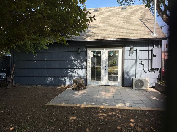 322 SW Washington St, Dallas, OR