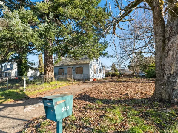 648 SE 146th Ave, Portland, OR 97233