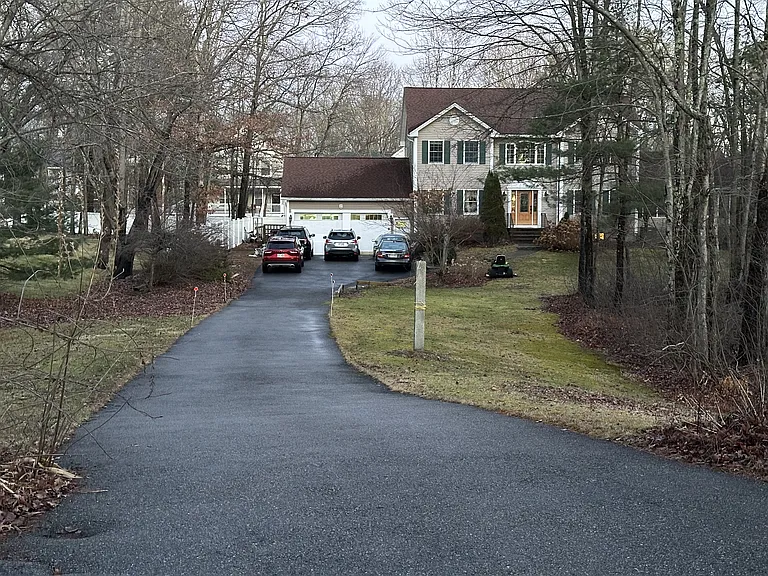 9 Bounty Ct — Photo 7
