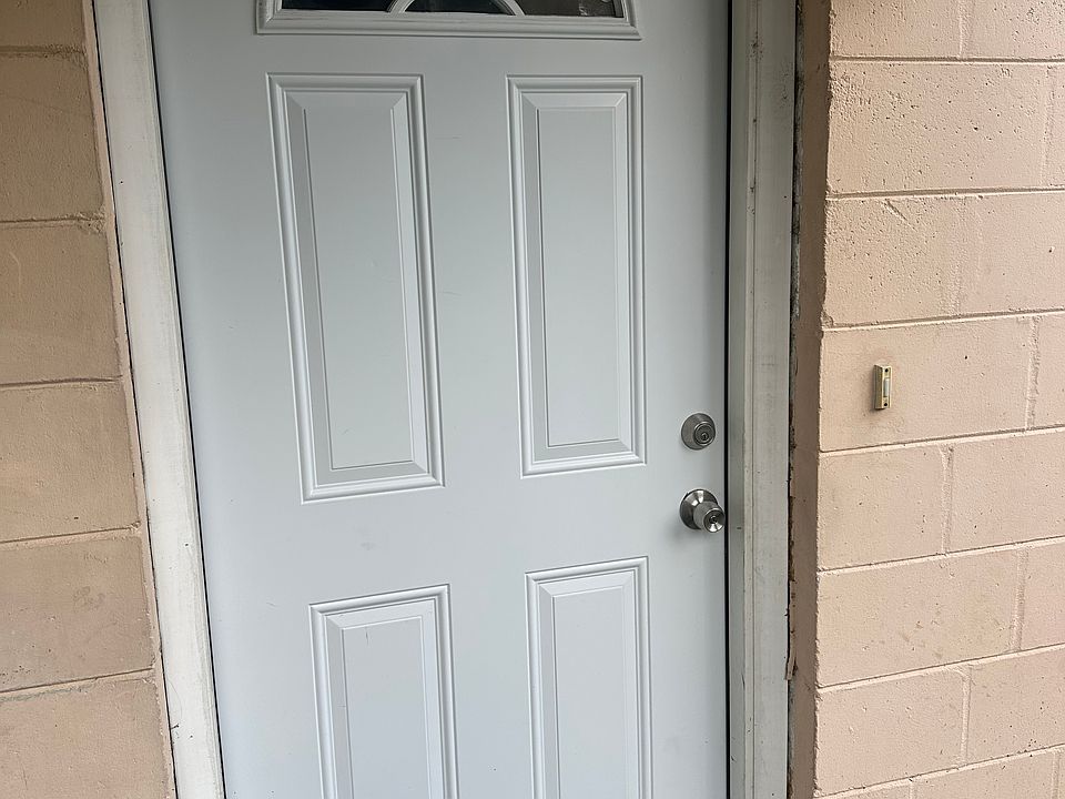1st image of 2616 SW 31st Pl #B