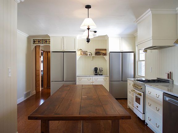 3rd image of 631 S Maize Rd