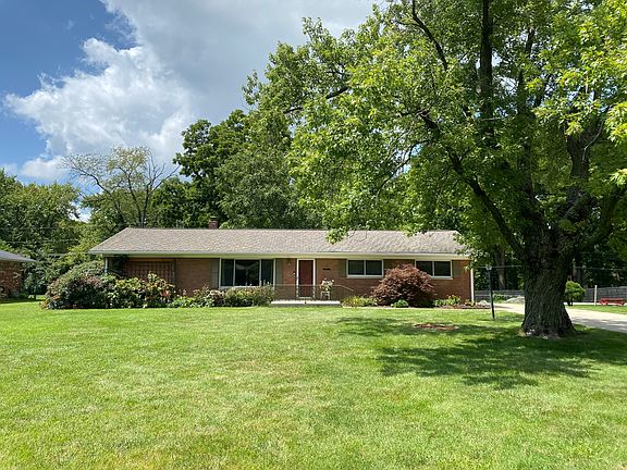 2nd image of 7936 Charlecot Dr