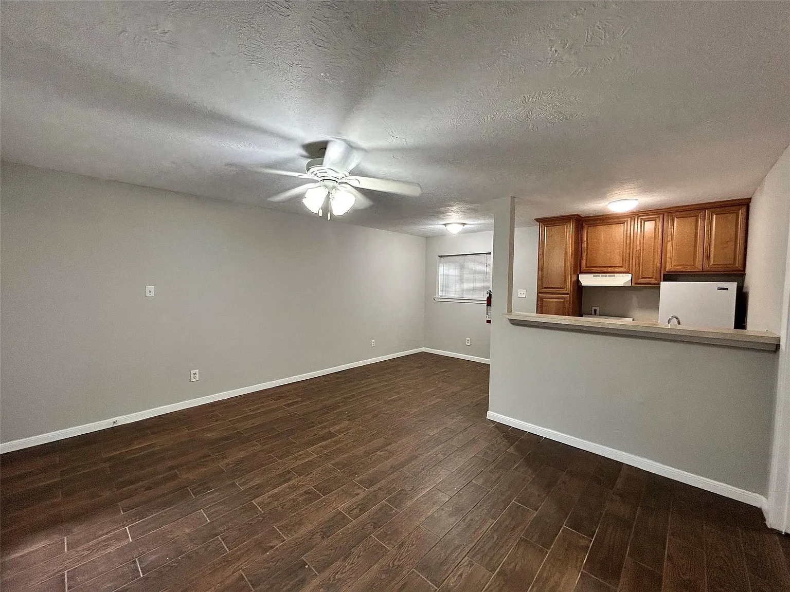 1 bed, 1.0 bath, 675 sqft, $995 — Photo 3