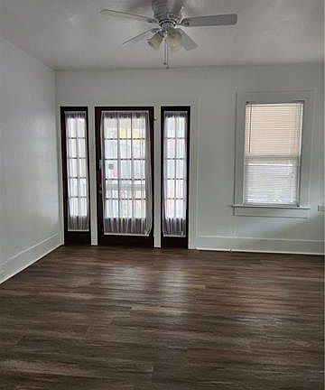 4th image of 533 Avenue A