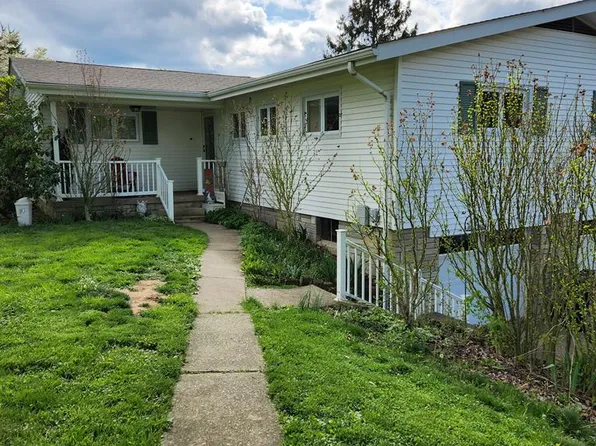 66 Hulls Lane, Benwood, WV 26031