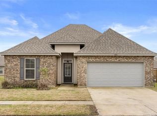 4513 Millbrook Ln, Lake Charles, LA 70607
