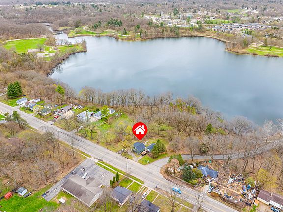 3rd image of 2356 Mount Olivet Rd