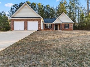 2116 Grand Gleaton Pass NE, Conyers, GA 30013