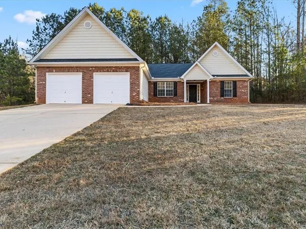 2116 Grand Gleaton Pass NE, Conyers, GA 30013