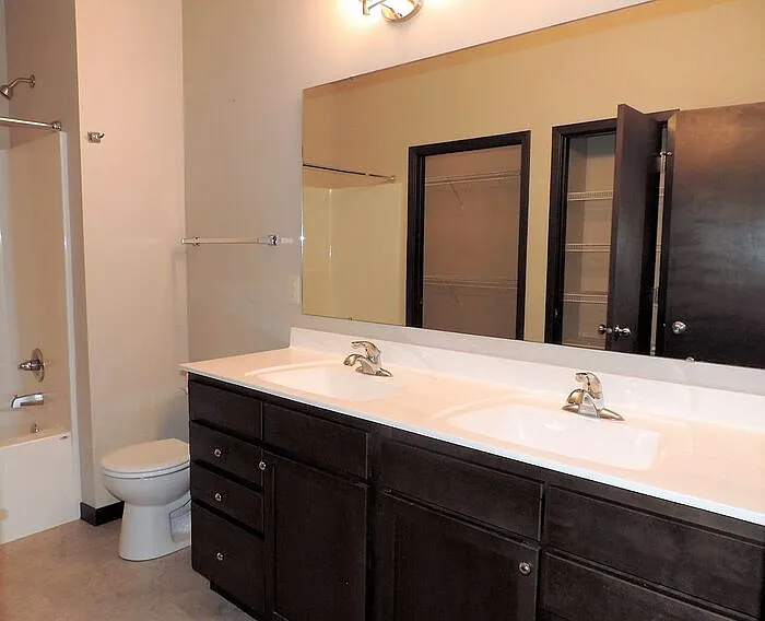 613 N 1st Ave #14 — Photo 20