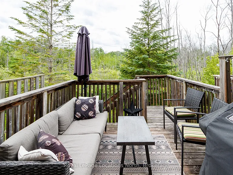 12 Silver Glen Blvd — Photo 41