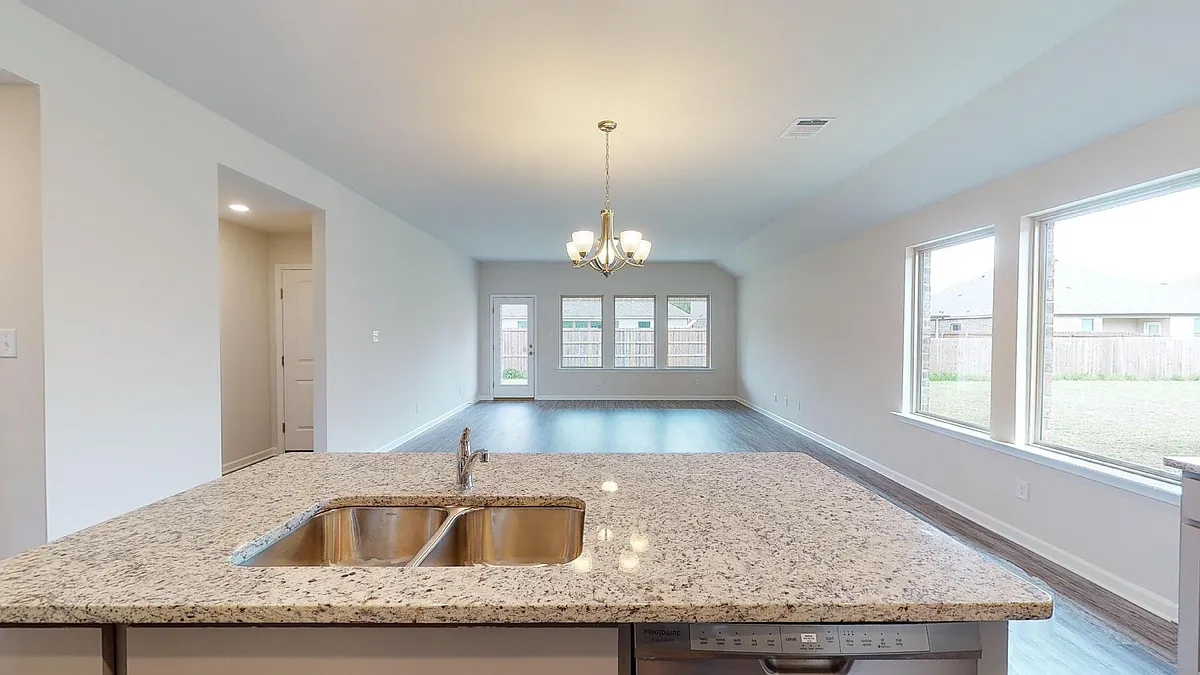 Building Photo - 75049 Crestview Hills Loop
