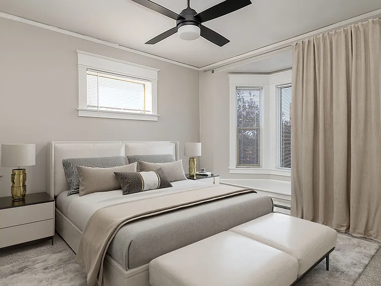 Elegant Renovation! HUGE 1 Bed 1 Bath Available Now! — Photo 21