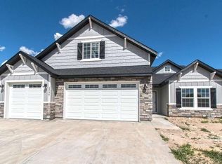 805 Drayton Ave, Twin, ID 83301