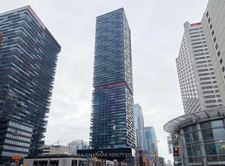 8 Eglinton Ave E #604, Toronto, ON M4P 0C1