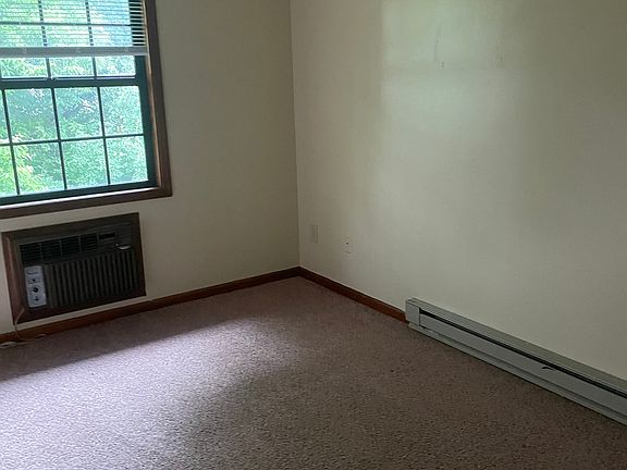 4th image of 1225 Todd Ln #C