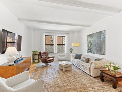 220 W 93rd St APT 6A, New York, NY, 10025