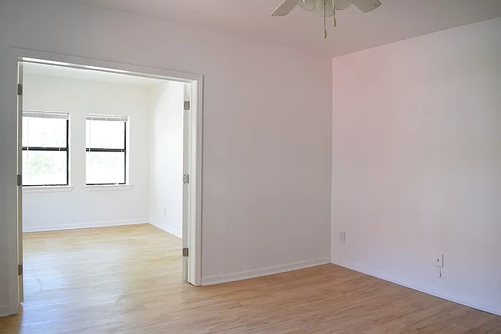 Floor plan delm1bA1
