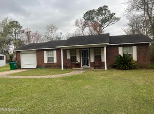 4301 Colleen St, Moss Pt, MS 39563