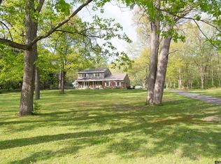 179 Simmons Ln, Glenville, NY 12302