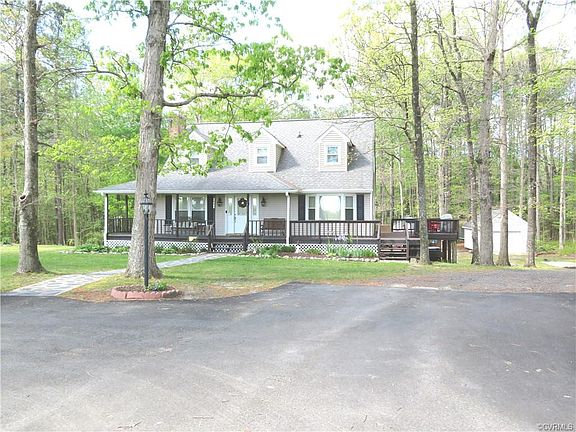 5th image of 25008 Elmwood Dr