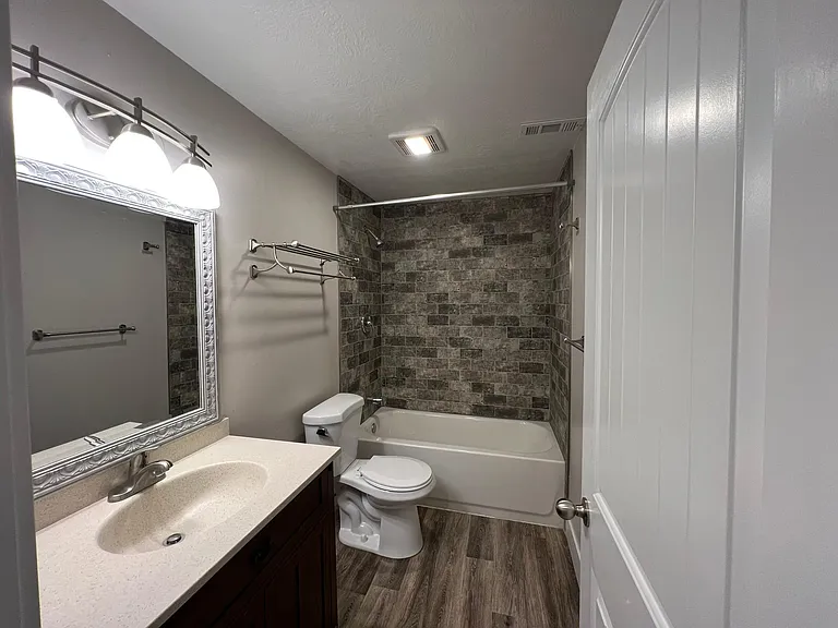 4687 E Silver Mountain Rd — Photo 10