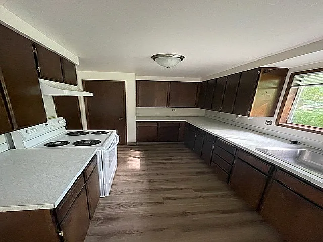 Meadows Duplexes — Photo 3