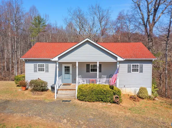 419 Leathers Ln, Etlan, VA 22719