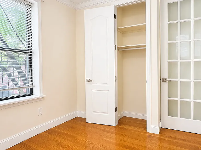 1875 Lexington Ave #2C — Photo 10